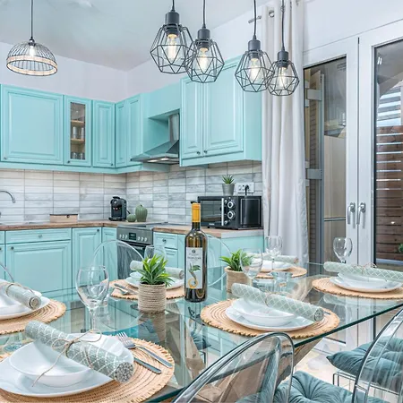 Urban Bliss 77 - Outskirts Zákinthosz