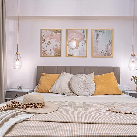 Urban Bliss 77 - Outskirts * Zákinthosz