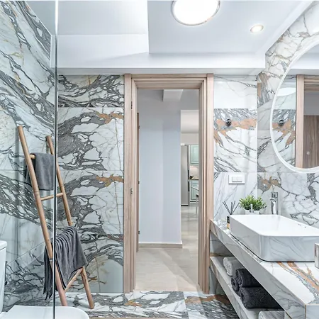 Urban Bliss 77 - Outskirts *